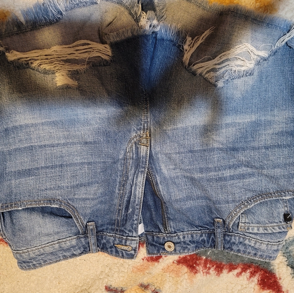 Kancan distressed short 29/11
